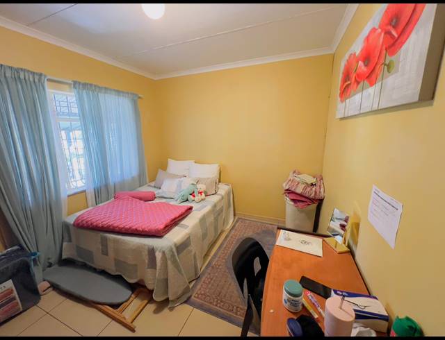 4 BEDROOM HOUSE FOR SALE IN SONHEUWEL EXT 1